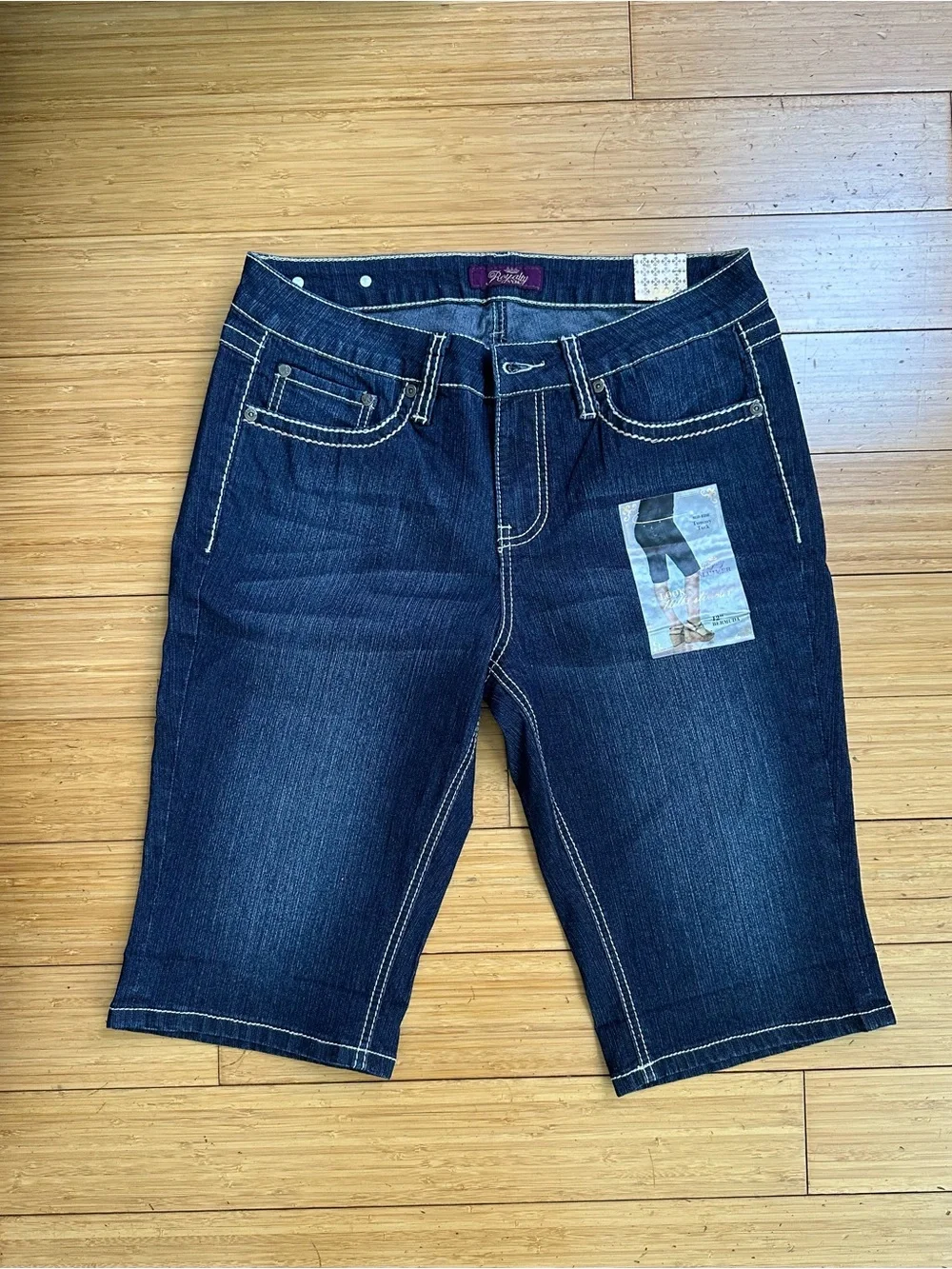 Royalty by YMI Dark Wash Embroidered Denim Bermuda Shorts Size 10